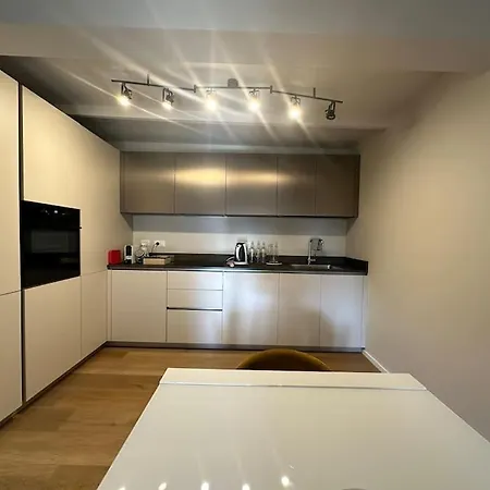 La Casa In Piazza- 6 Posti Letto Appartamento *