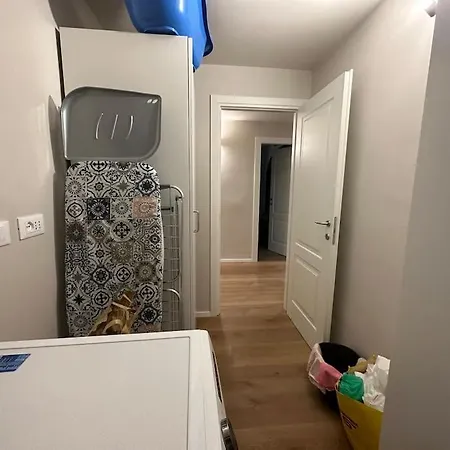 La Casa In Piazza- 6 Posti Letto Daire