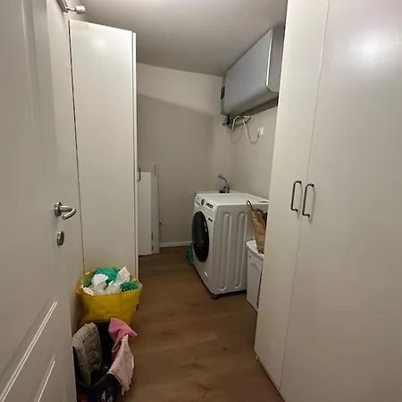 La Casa In Piazza- 6 Posti Letto アパート *