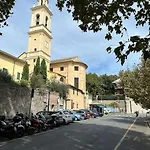 アパート La Casa In Piazza- 6 Posti Letto ジェノヴァ
